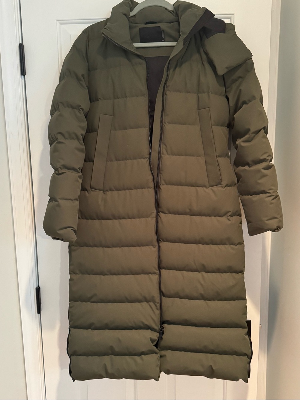 Marmot Olive Green Women’s Prospect Down Coat